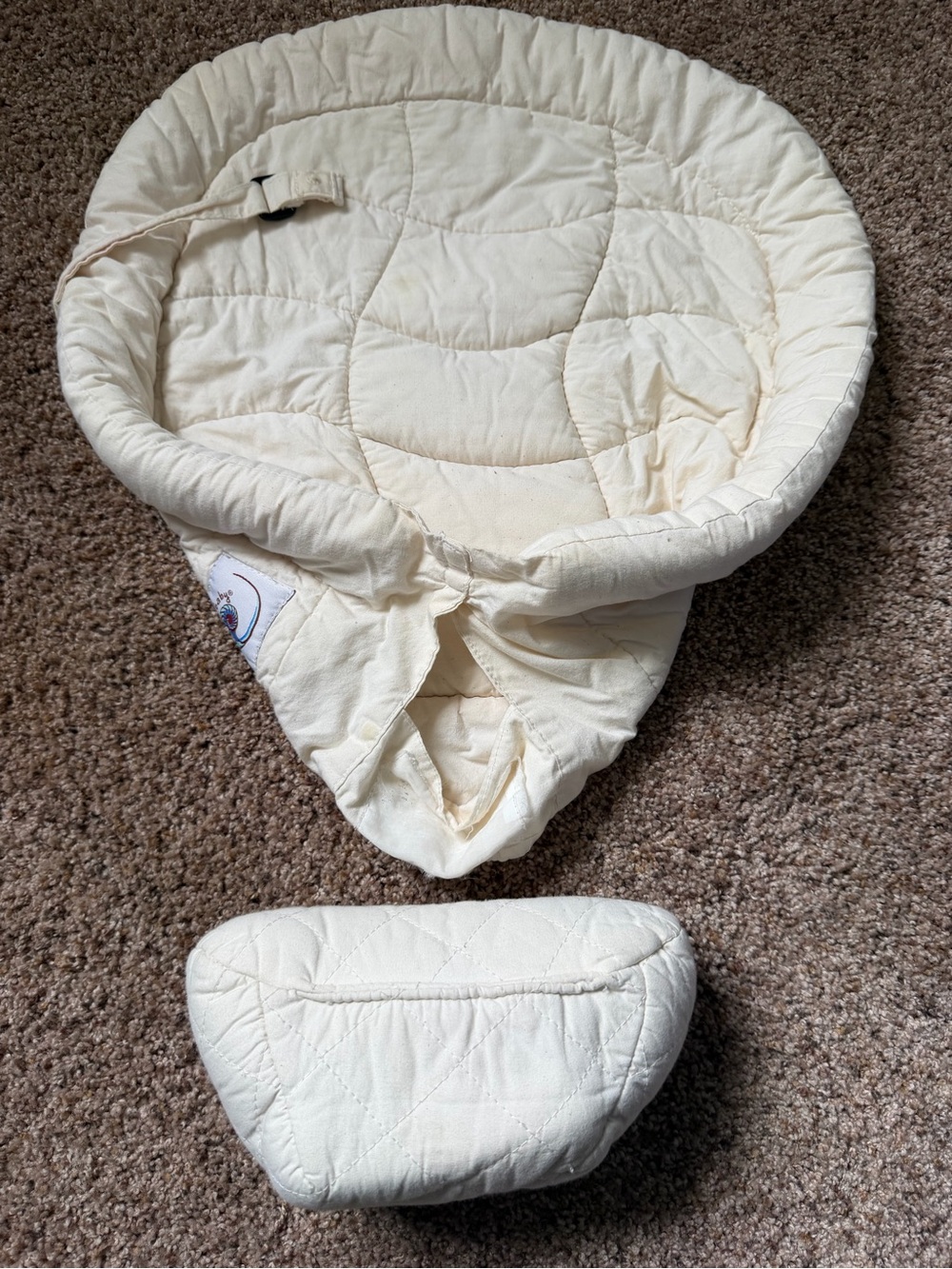 Ergobaby Cream Infant Head Support and Insert